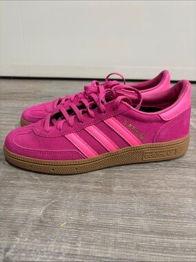 Adidas Spezial shoes